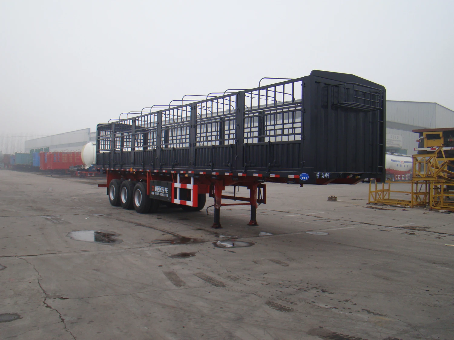Low Price Tri-axle 40 Tons Fence Semi Trailer for Sale