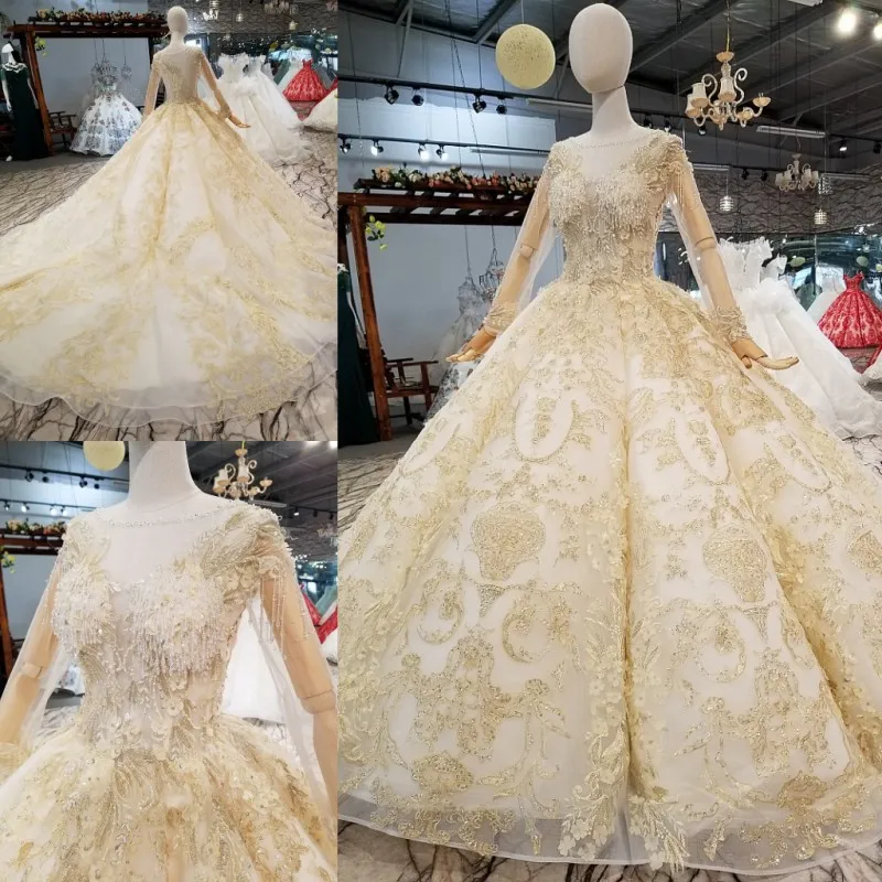 Used Long Sleeve Fat size Royal Yellow Wedding Gown in Guangzhou