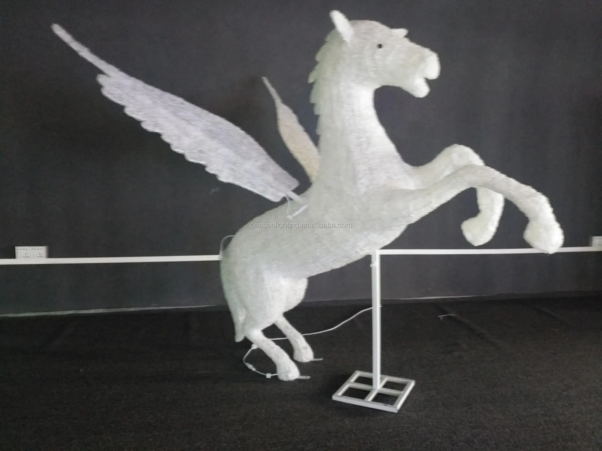 Outdoor Led 3d Flying Horse Sculpture Light - Buy Outdoor Lighted Horse ...