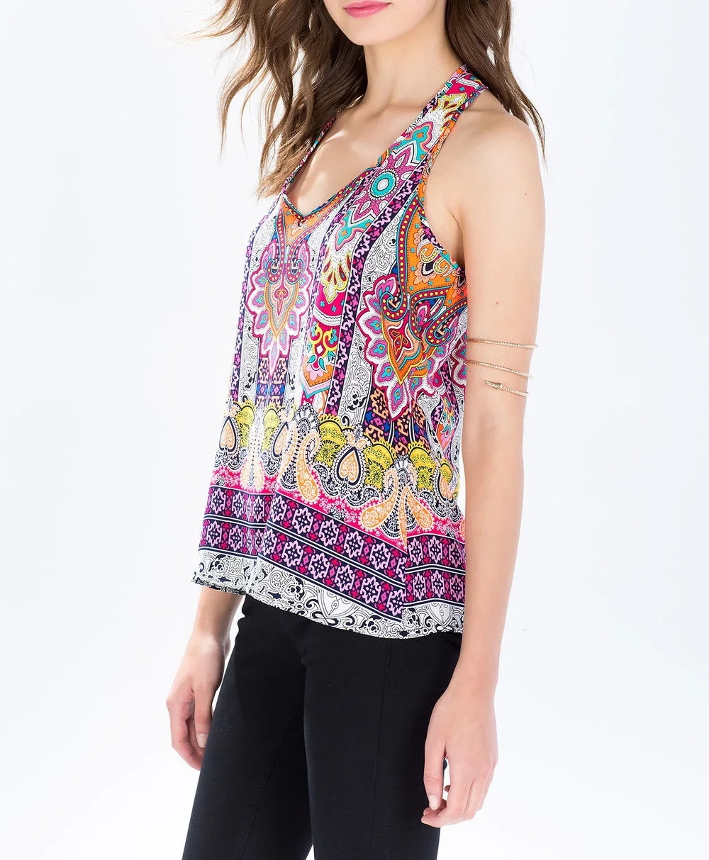 Customer Service Shop women's tops at New York & Company. Choose from our dress, casual, and work collections, including blouses, camis, tank tops, feminine ruffles, borrowed from the boys shirts and more.