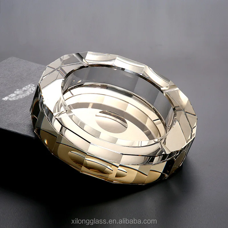 Crystal Glass Engraved Carved Designs Unique Design Ashtrays Wholesale