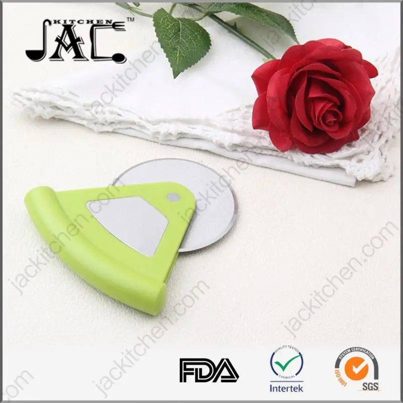 Hot Sale Stainless Steel Pizza Cutter With Cover