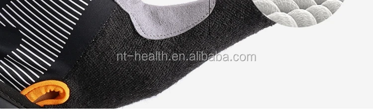 sport gloves (8).jpg