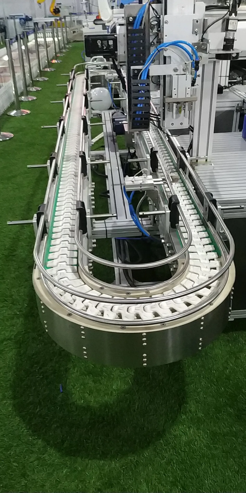 chain conveyor.jpg