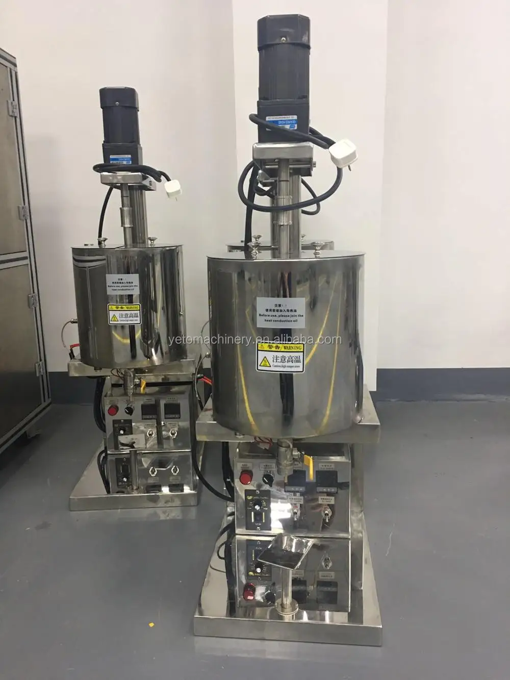 Horizontal Cheap Price Lip Gloss /stick /balm Container Hot Filling