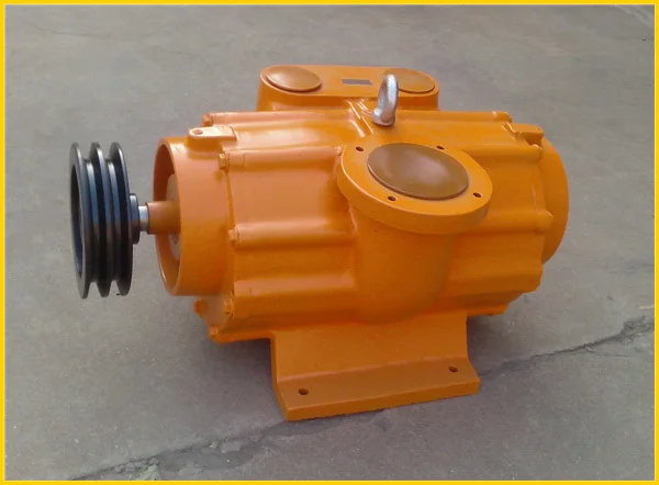 挤奶室旋转叶片真空泵