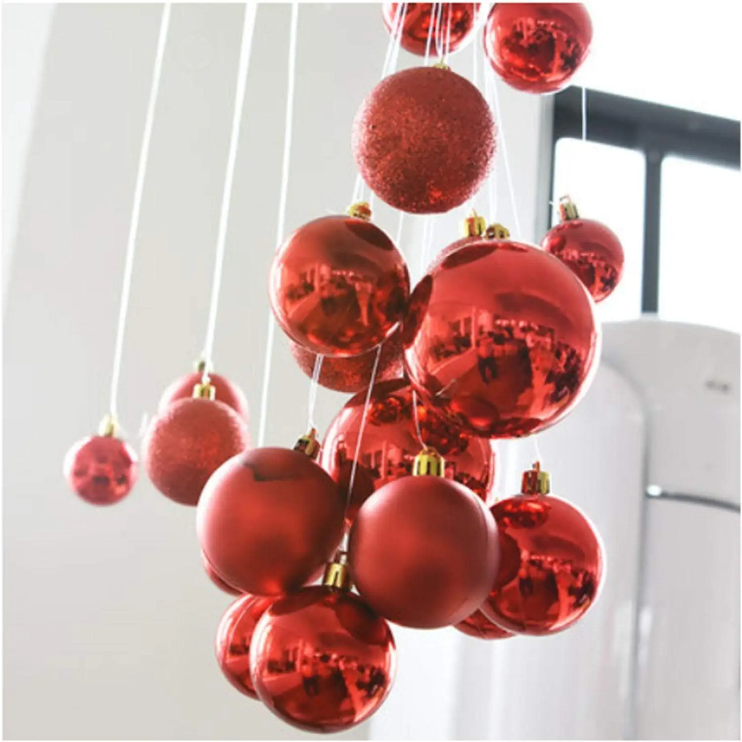 Christmas Ball Hanging Tool Ceiling Stick Adhesive Hooks 20 Pcs for Christmas Halloween Party Ceiling Hanging Ornaments Window Decrotions