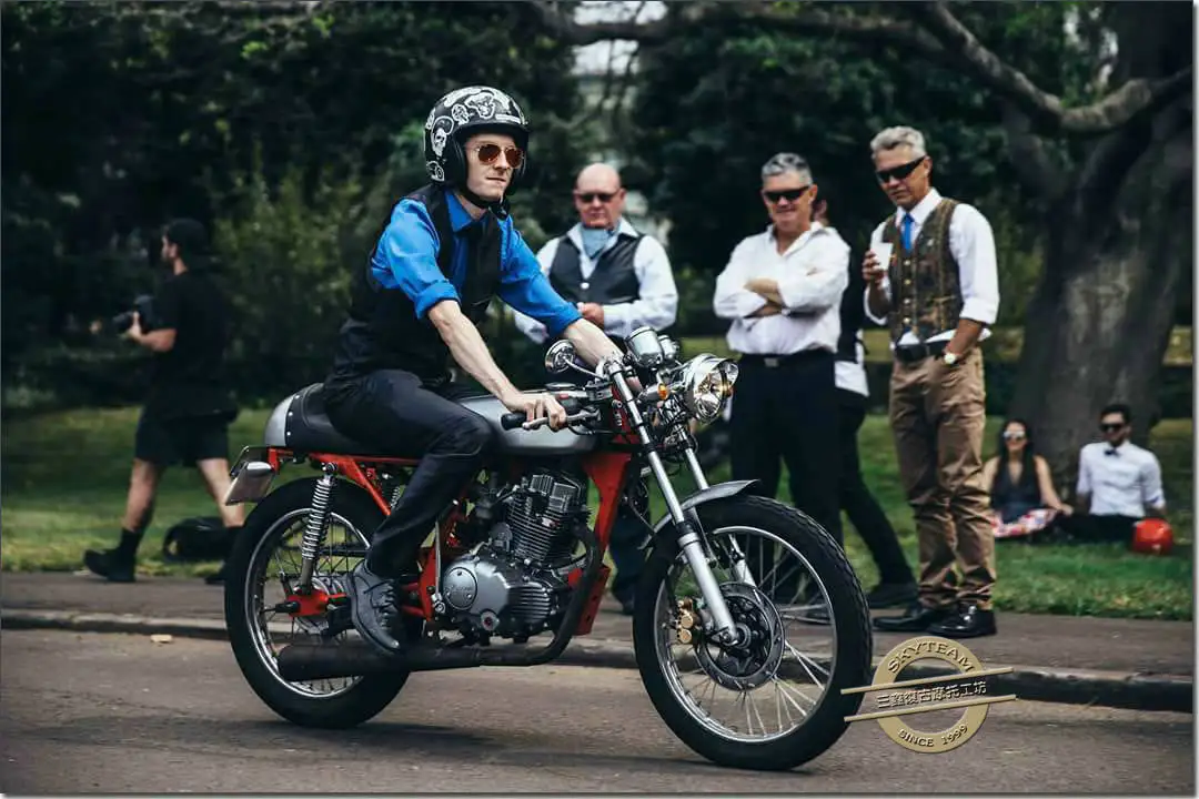 SKYTEAM 250cc 4ストロークACE Vintage Cafe Racer Scrambler Motorcycle| Alibaba.com