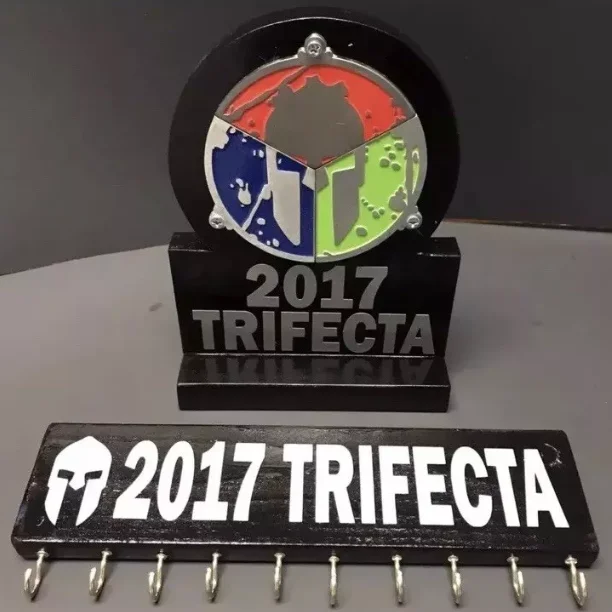 faite pour Spartan médailles Design USA Spartan Race Médaille Display Rack//Support race