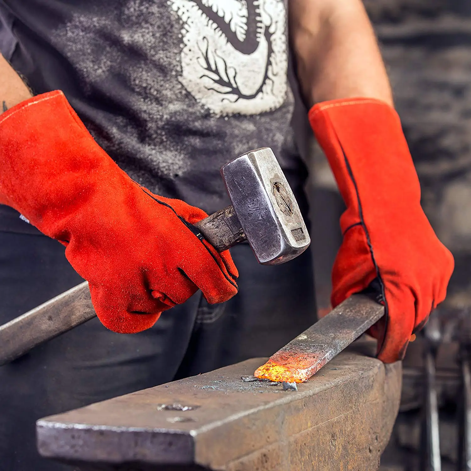 Welding glove (4).jpg