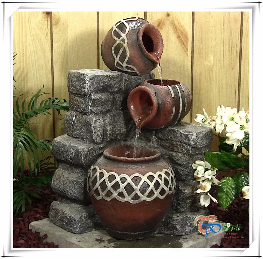 Кувшин для фонтана. Кувшин декоративный для сада. Кувшины в ландшафте. Фонтан кувшин. Большие кувшины для сада.