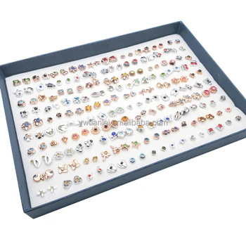 2019 Hot Selling Simple Simulation Gold Plated Cute Plastic  Cartoon Jewelry Earring With Box Packing