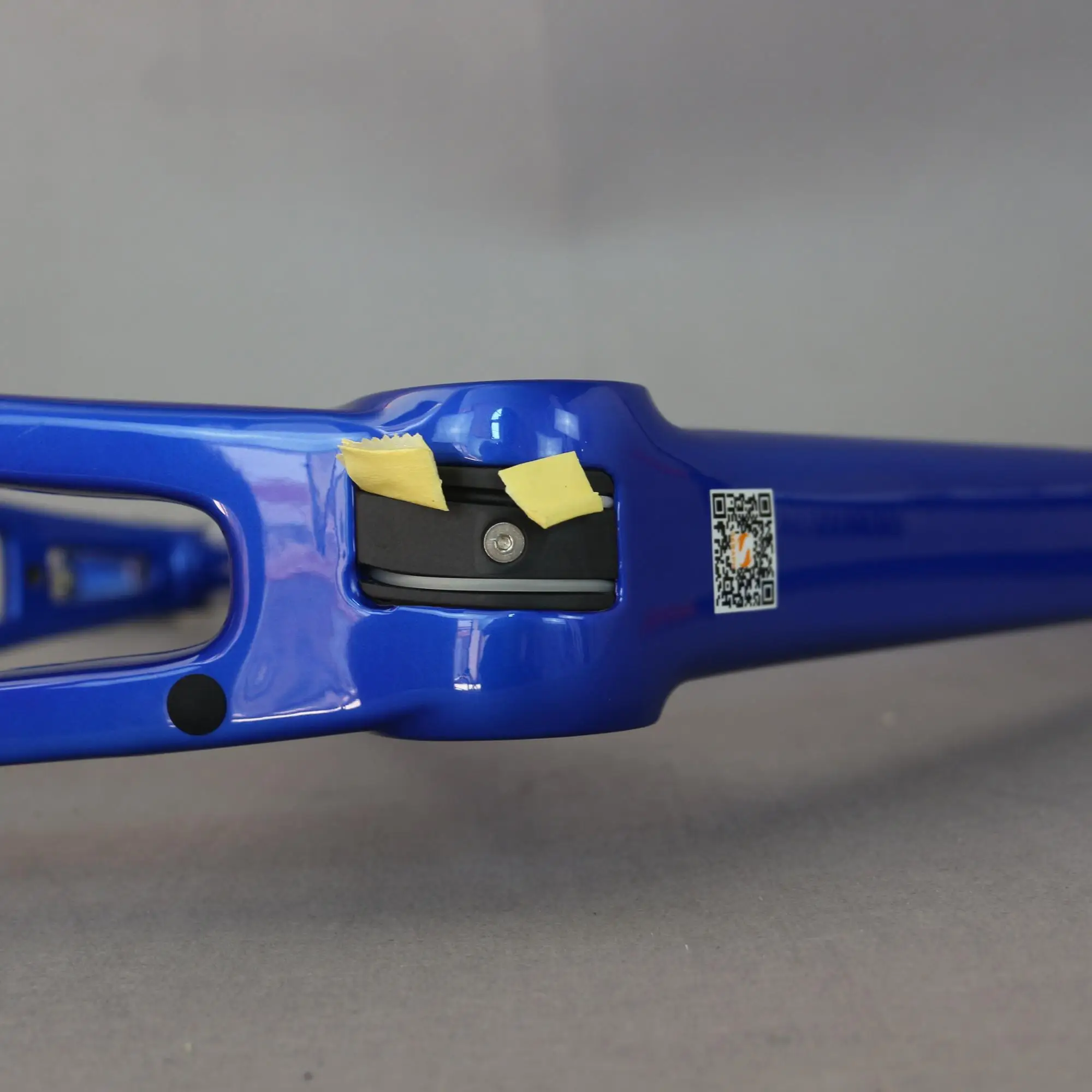 New Factory Oem Model Fm686 Carbon Fiber Road Bicycle Frame With Ud Matt/gloss Bsa Super Light