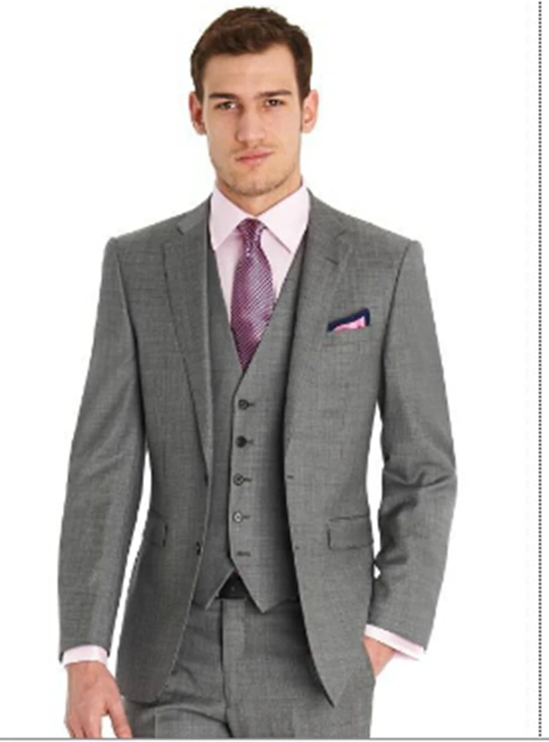 ¿DÓNDE ESTAMOS? Tocados De Novia Trajes De Boda Traje Gris Bodas Grises Traje Para Boda Hombre Boda Náutica Estilo Del Novio Colores Para Boda Boda Elegante Traje De Novio Gris Atuendo Gris Para Padrinos De Boda Atuendo De Boda Del Novio Traje De Padrino De Boda Esmoquin Gris Novio Azul Marino Traje Azul Eléctrico Inspiración Para Boda Padrinos De Boda.