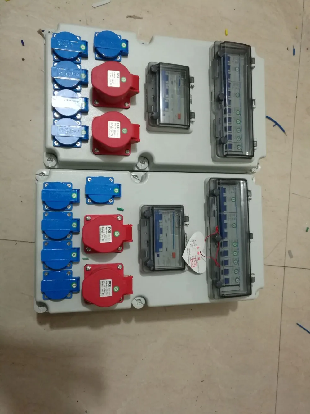 Plastic Electrical Plug Type And Industrial Application Portable Socket