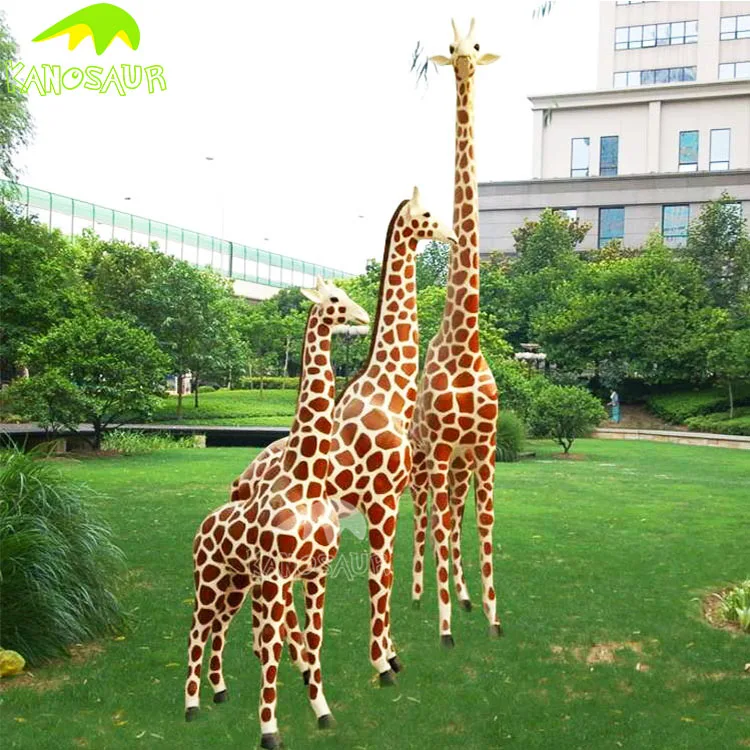 giraffe outdoor garden statue