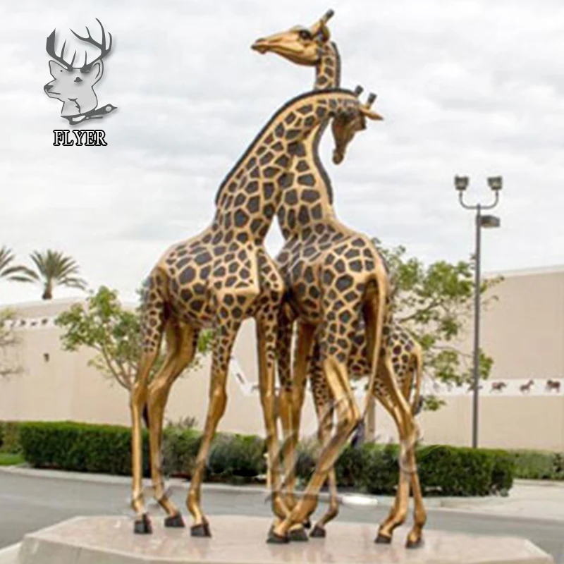 giraffe outdoor garden statue