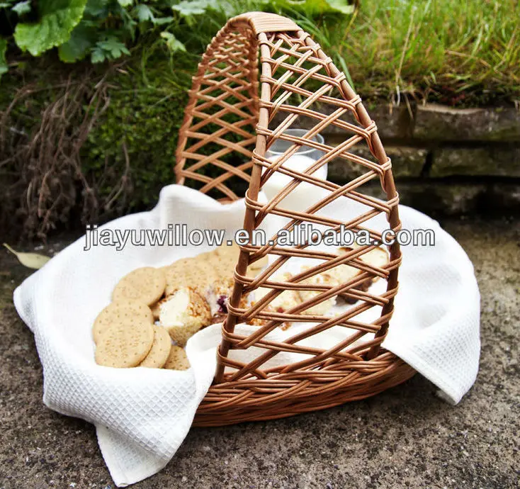 Cheap Natural Wicker Bread Basket Dry Fruit Basket Decoration With Neat