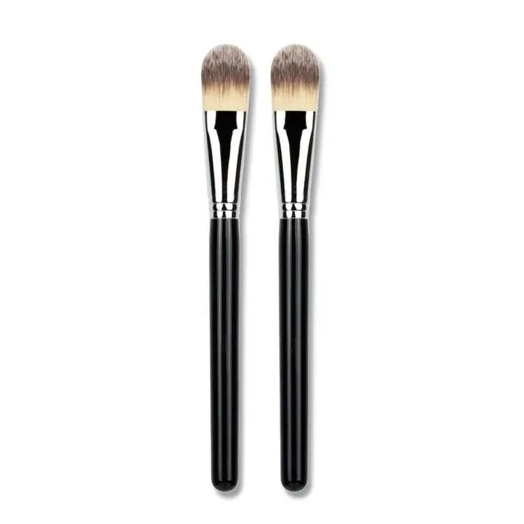 cosmetic brush.jpg