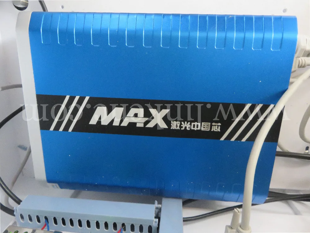 High speed metal laser marking 20w 30w 50w / portable mini fiber laser marking machine / laser marker