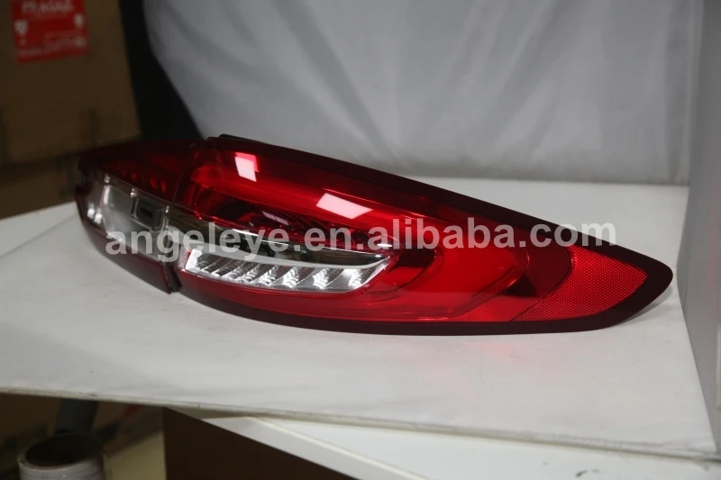 For FORD Fusion Titanium Mondeo LED Tail Lamp 2017- 2019
