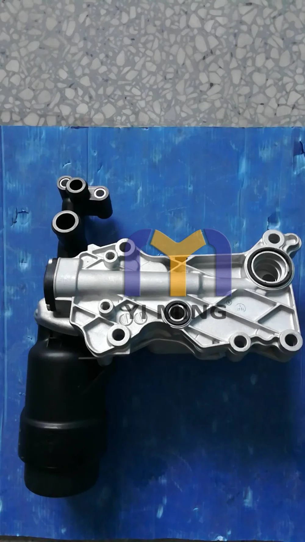 New Genuine Mercedes Om651 Engine Oil Filter Housing Cooler A6511801310