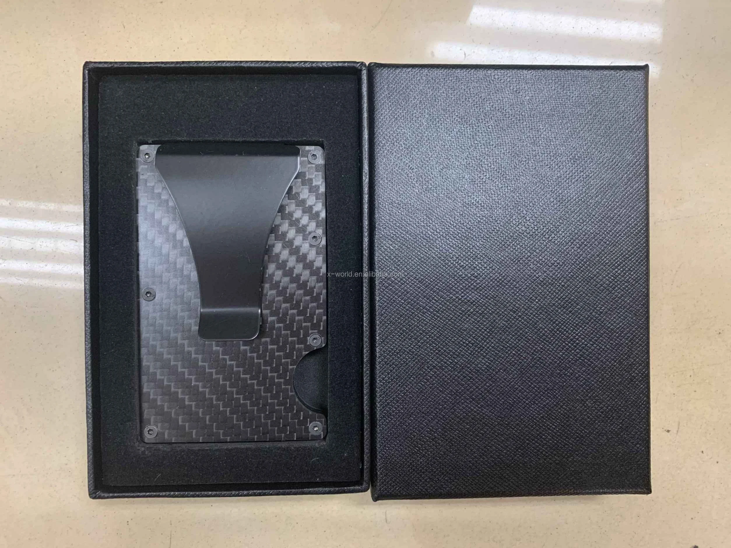 2019 Newest Design Carbon Fiber Rfid Blocking Minimalist Slim Aluminum ...