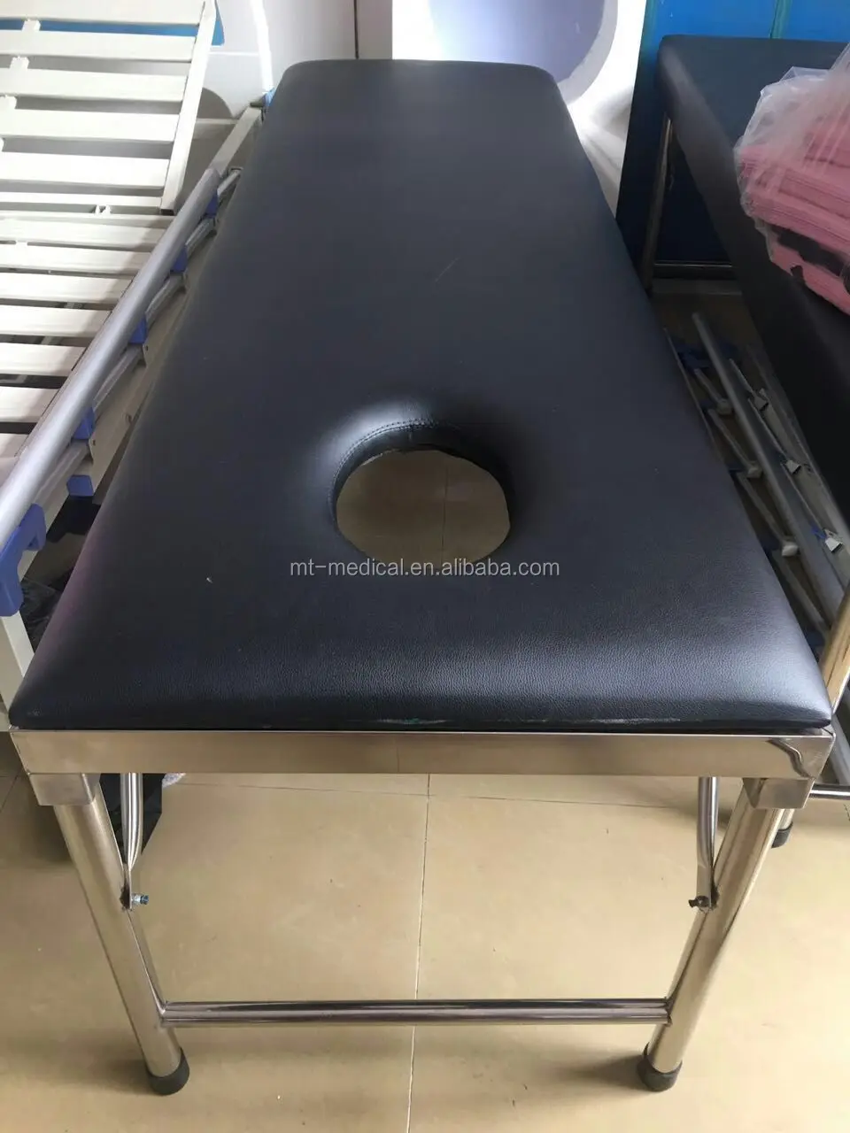 FACIAL BED could be customized from Chinese factory with good quality