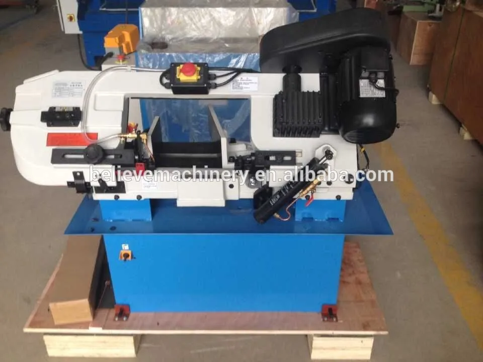 BS-712N-cutting-band-saw-metal-sawing.jpg