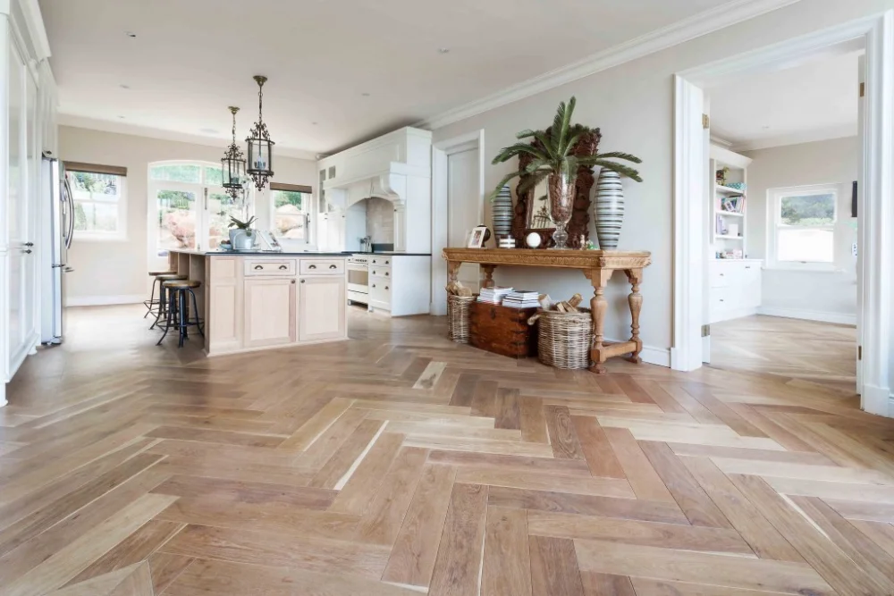 Tops flooring. Most ламинат Herringbone. Ламинат cavallo Herringbone. Красивый паркет. Паркет елочка.