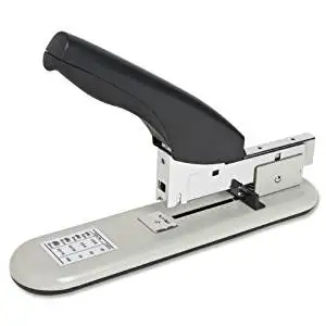 Business Source Heavy-Duty Staplers Heavy Duty Desk Stapler (62826)