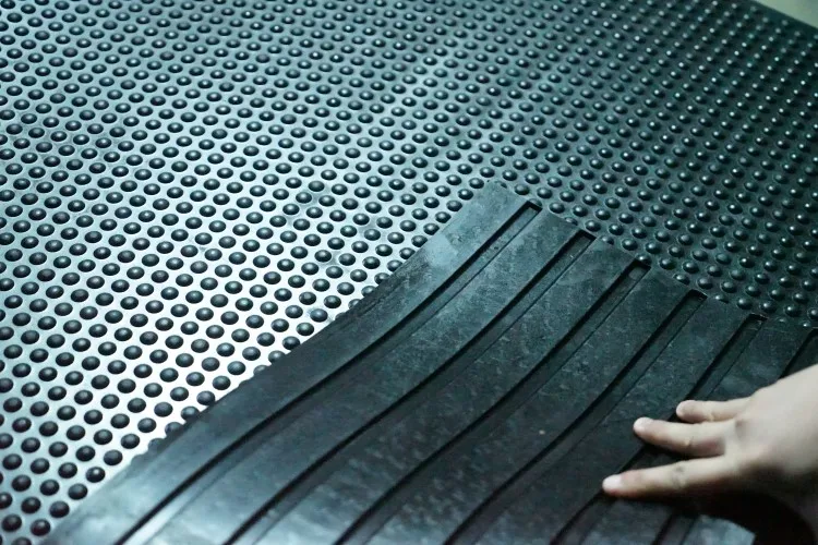 Wholesale Anti Slip Rubber Floor Mat Cow Mattresses For Lairage Area
