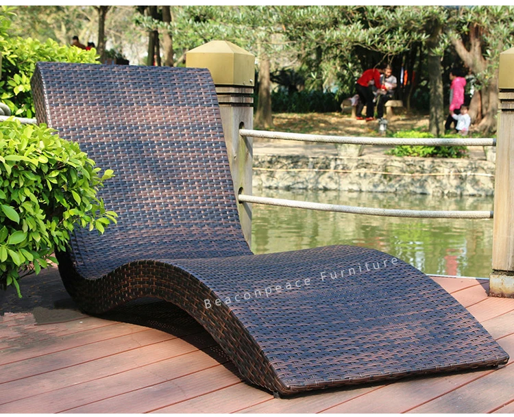 Modern Pool Chairs Sun Bed Lounger All Weather Outdoor Swimming Patio