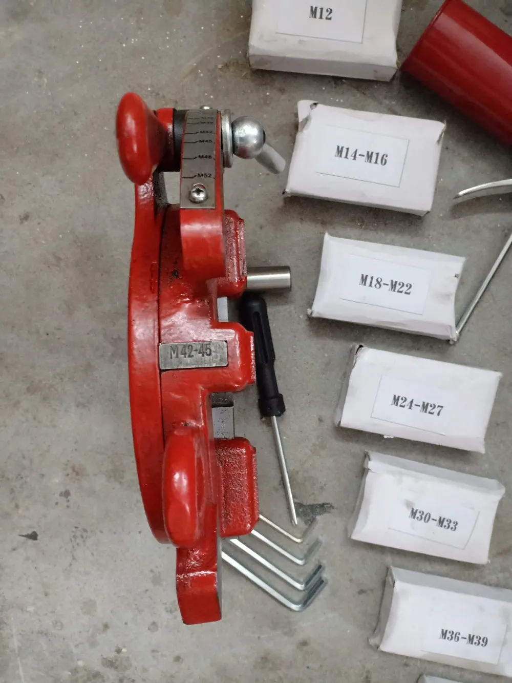 Bolt Threading Machine M10 To M52 Metric Dies Ok Buy Bolt Threading