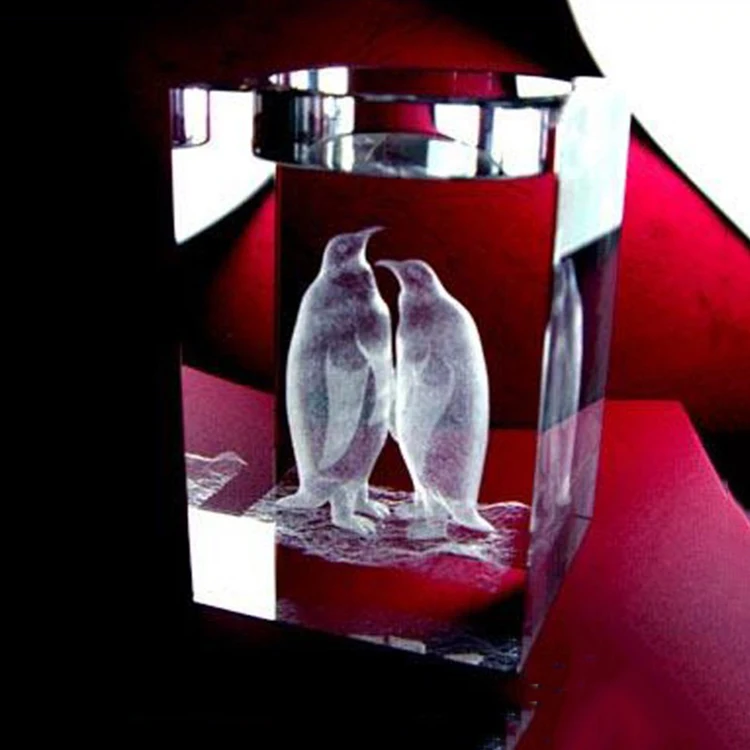 Wholesale Newest Custom Crystal Glass Holder 3d Laser Engraving Crystal Penguin manufacture