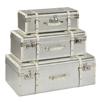 travel trunks luggage trunks