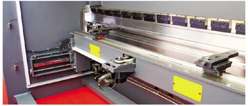 2WC67Y160TON 6000 Electro Hydraulic Synchronous CNC Press Brake With DA69 Delem System/2WC67K 160ton 6000 Tandem Bending Machine