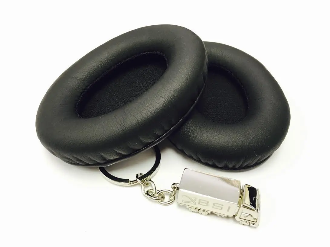 BSI Black Replacement Pair Ear Cushions Earpads Ear Covers for Monster Beats by Dr. Dre Studio (1st Generation Only) Wireless Bluetooth Headphones + Free Silver Metal Truck Keychain with BSI(TM) LOGO