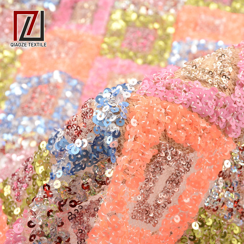 Custommade High Quality Beautiful Square Pattern Sequin Mesh