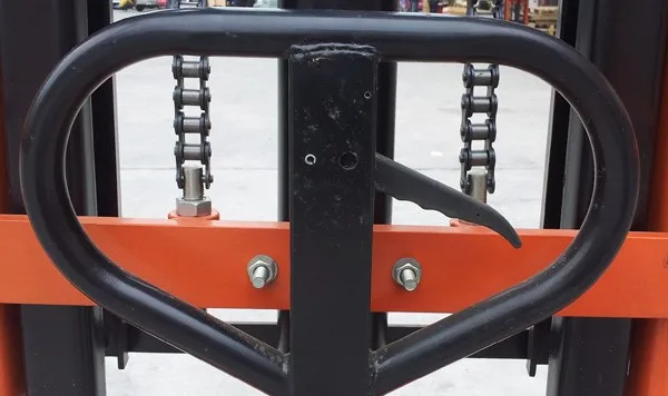 hand-pallet-stacker-02