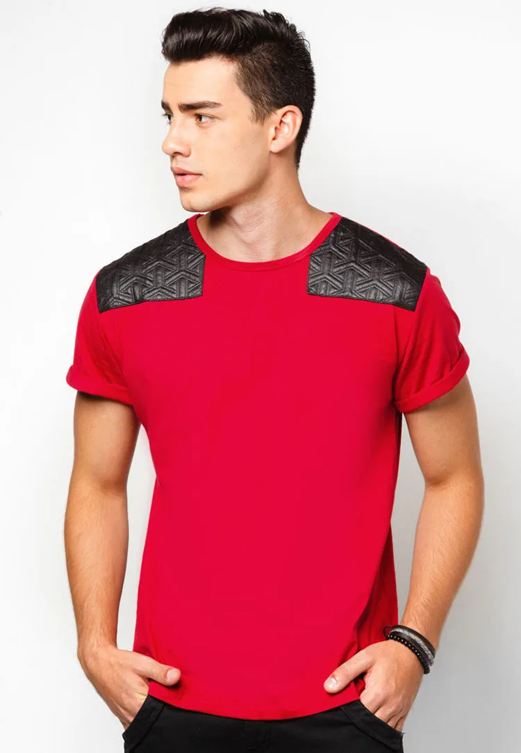 Fresh Red Round Neck T Shirt Men With Embossed Shoulder Patch - Buy Men ...