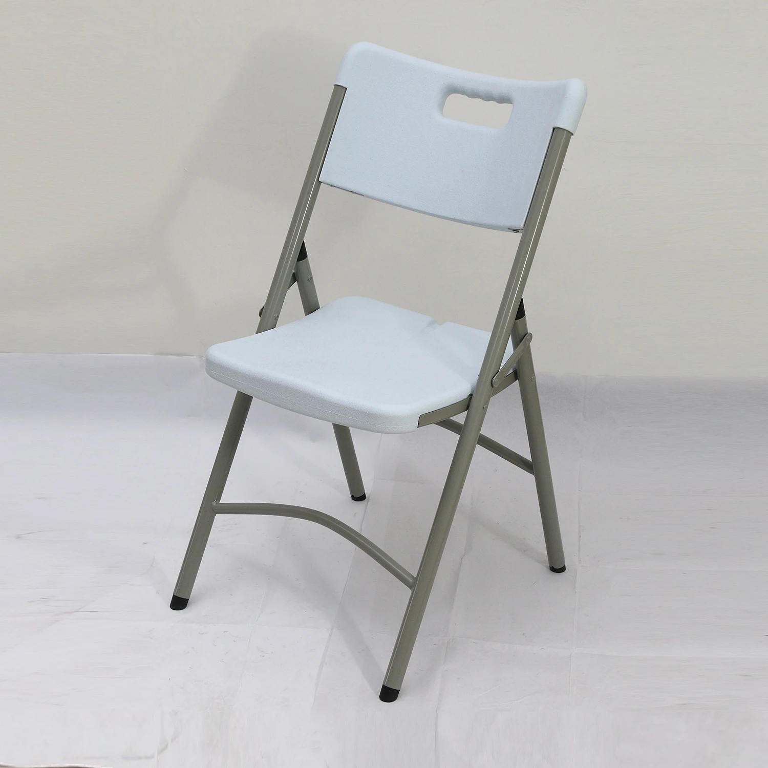 Wholesale Price Good Quality White Resin Folding Chair Buy Folding