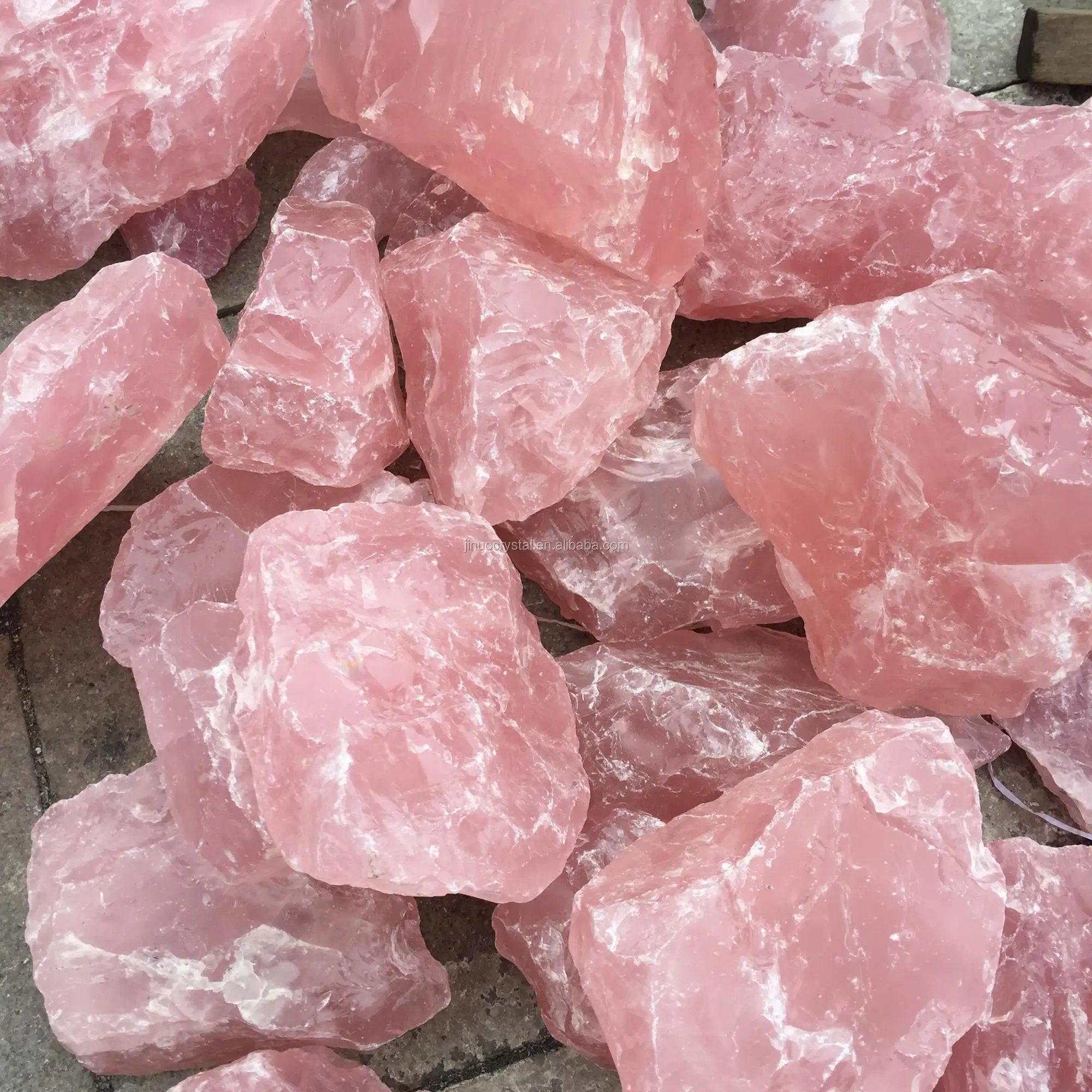 raw rose quartz crystal meaning