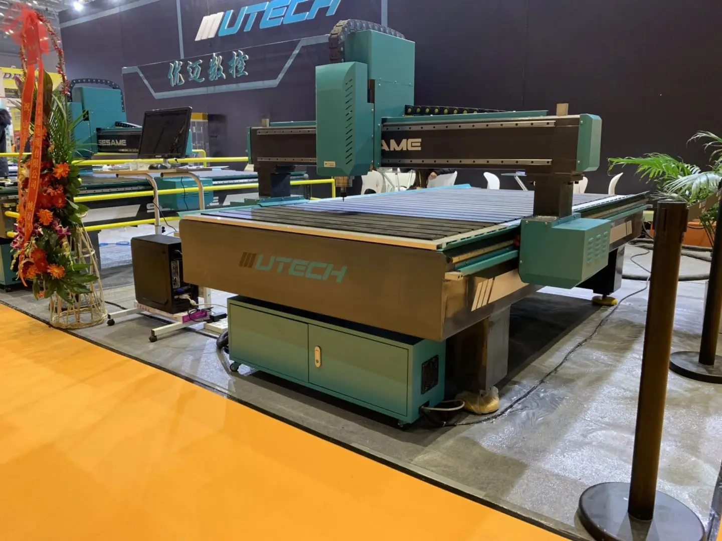 wood carving and design cnc router machine for sale