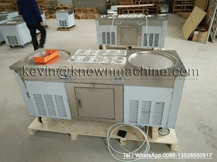 Commercial Thai Ice Cream Machine For Making Ice Cream Roll In Bangkok