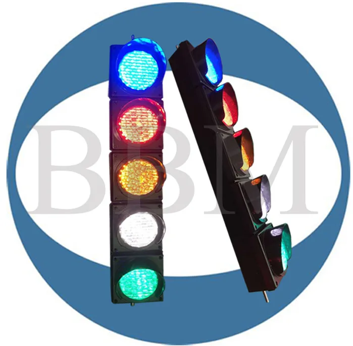 Small traffic led light bulbs with 5 lamps.jpg