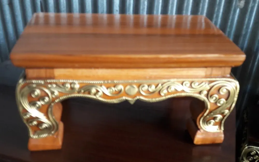 Buddha altar Lord Buddha altar shelf Mini Table Buddha Statue Stand