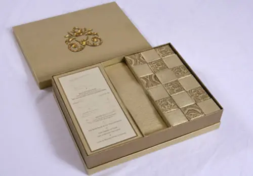 D257 Luxury Royal Muslim 2 In 1 Cardboard Wedding Invitation Box D257 Luxury Royal Muslim 2 In 1 Cardboard Wedding Invitation Box Indian
