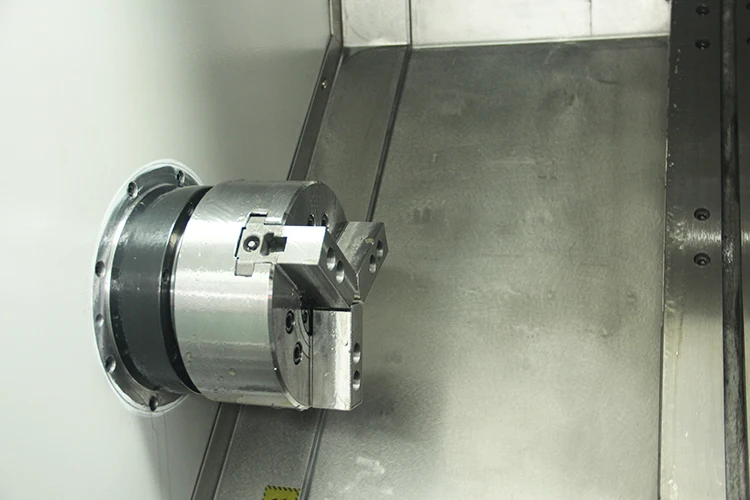 chuck to lathe machine