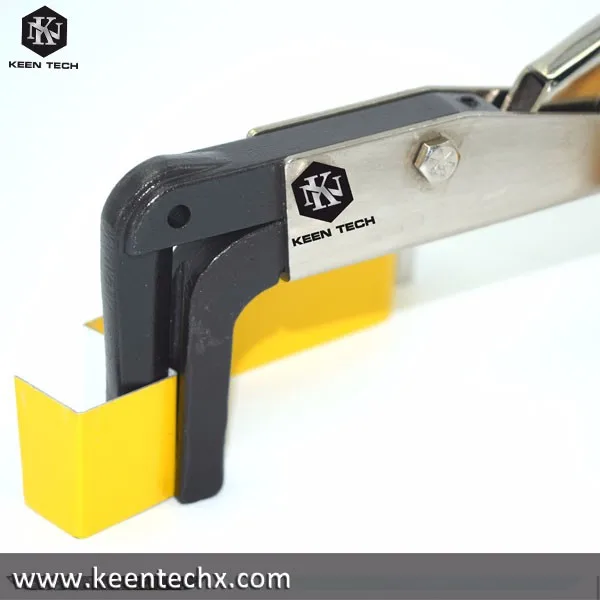 PENGUIN METAL BENDER